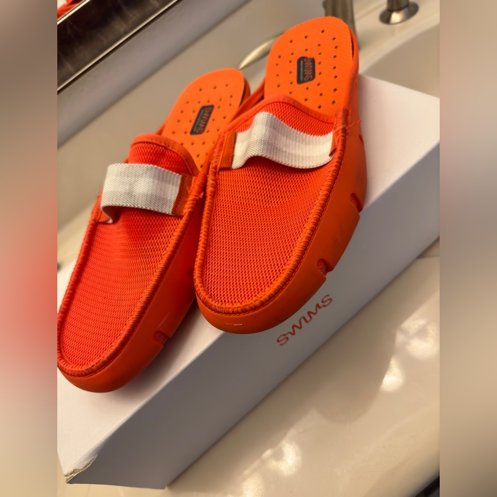Skims orange mules 11